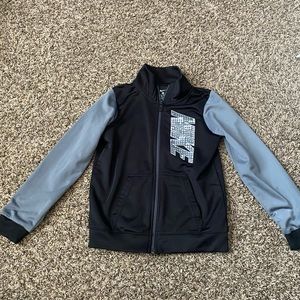 Boys Nike sweatshirt. Size 6
